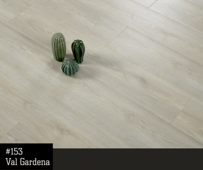 153 - VAL GARDENA - AC5 1215MM X 240MM X 12MM -  RUSTIC ROYAL OAK COLLECTION - LAMINATE FLOORING